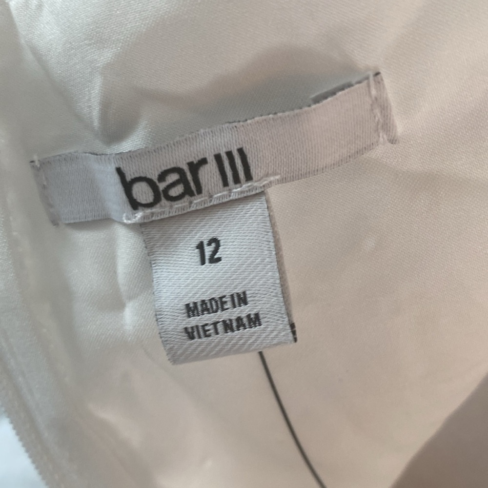 Barr lll NWT bright white eyelet dress - Picture 6 of 12
